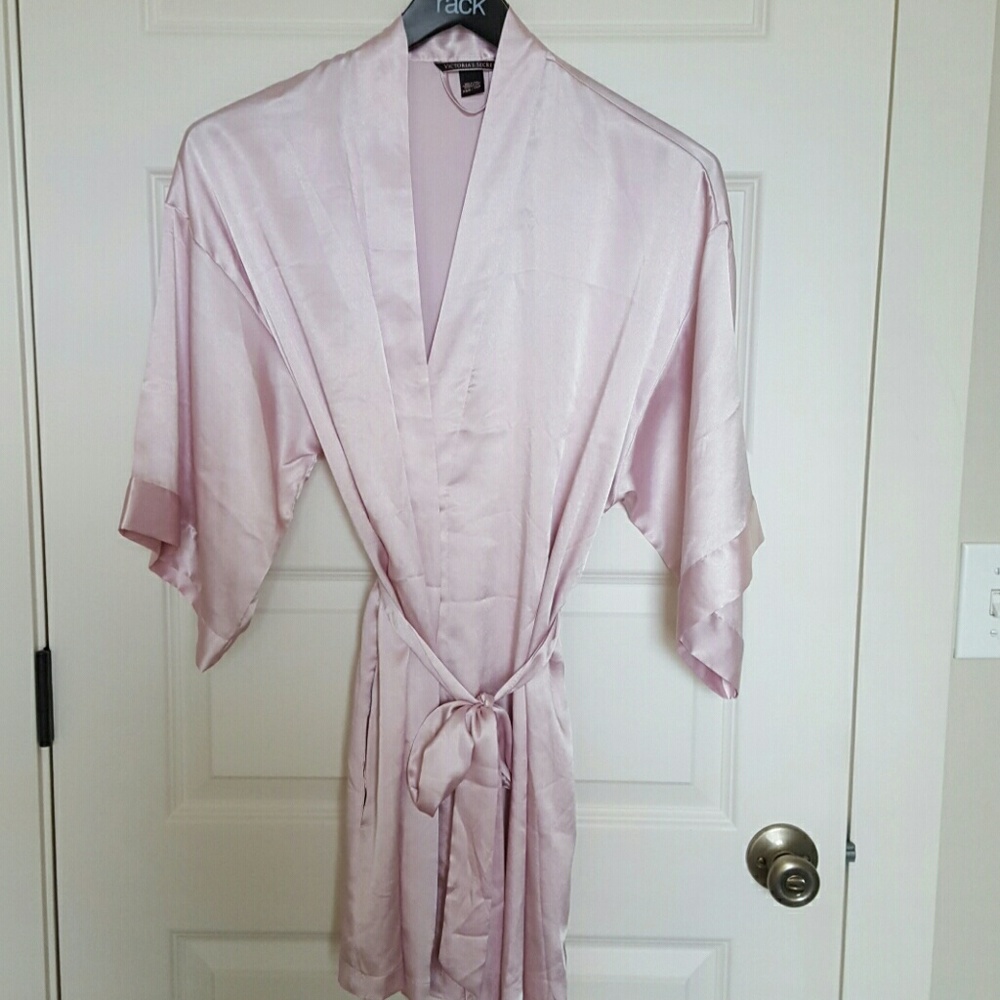 Victoria's Secret very sexy Satin Kimono Size XS/S